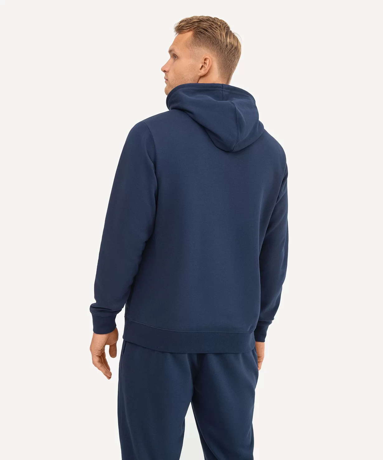 Реальное фото Худи ESSENTIAL Cotton Hoodie, темно-синий от магазина СпортСЕ