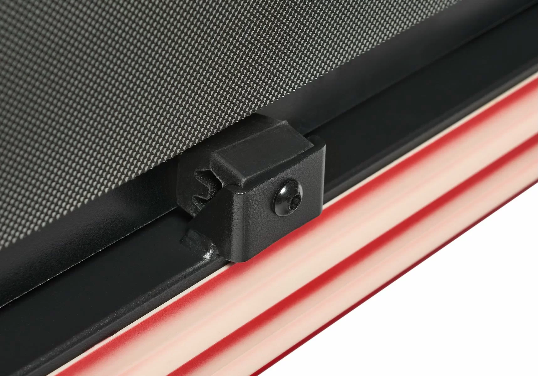 Реальное фото Беговая дорожка Titanium Masters Slimtech C10, красная от магазина СпортСЕ