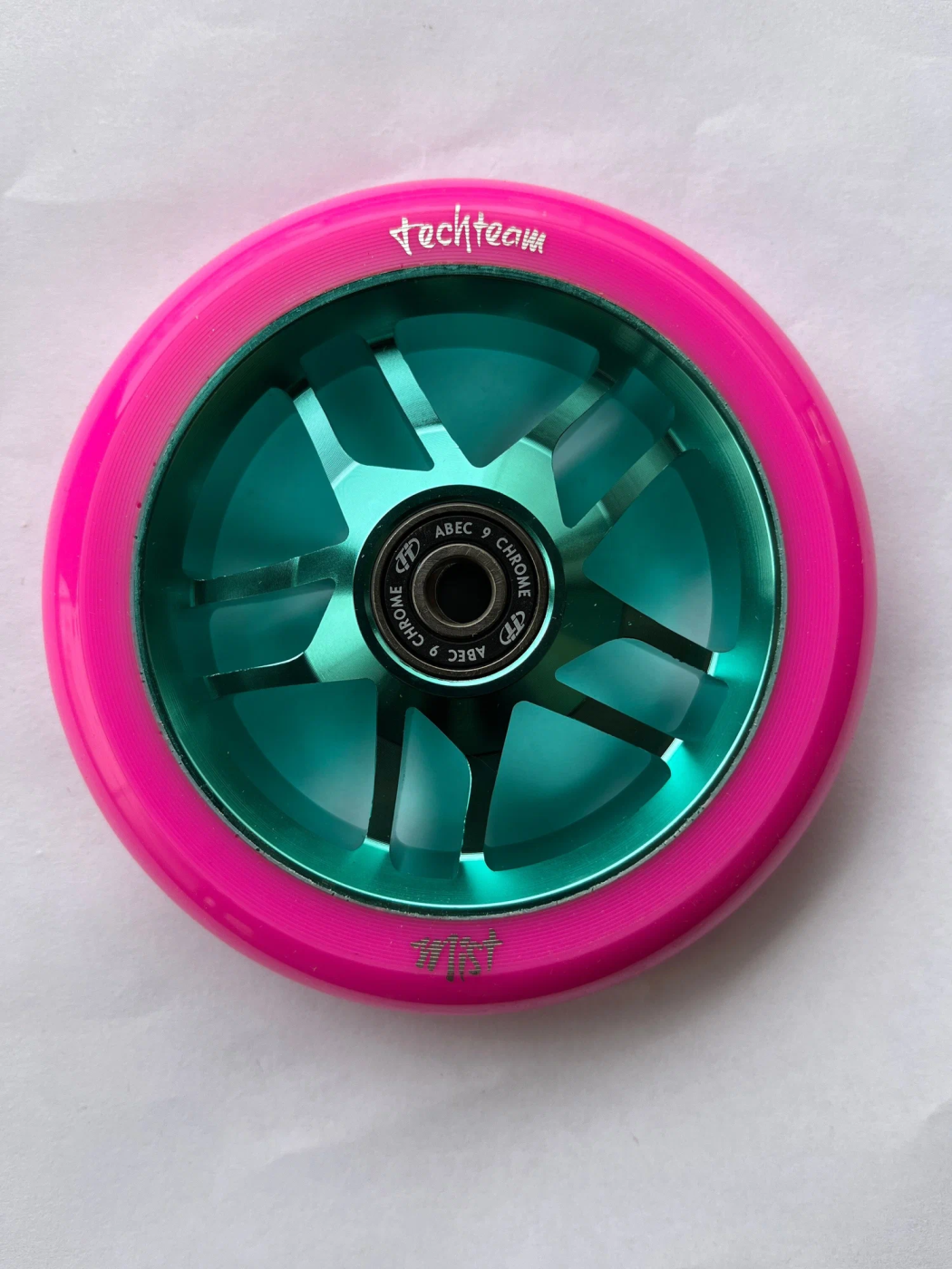 Реальное фото Колесо для самоката TechTeam X-Treme 110*24 мм Mist pink от магазина СпортСЕ
